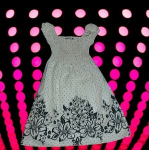 Girls size 7 Speechless summer dress